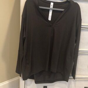 Lululemon Women's Dark Brown  Long Sleeve Top
